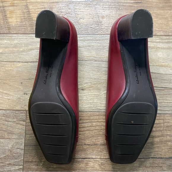 Ferragamo Mahogany Burgundy Red 4cm Block Heel Buckle RARE VINTAGE Leather Pumps - Picture 8 of 10